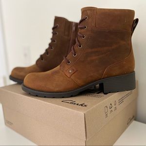 Clarks Orinoco Spice Brown Snuff Distressed Leather Laced Womens Heel Boots